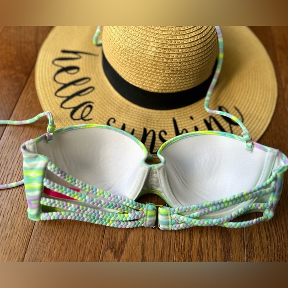 Victoria’s Secret bandeau bikini - Picture 7 of 9